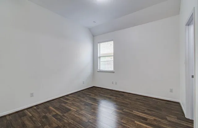 $3,100 | 17622 Quiet Shores Drive, Richmond, TX 77407