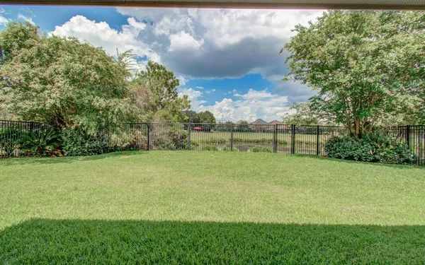 $2,850 | 17622 Quiet Shores Drive, Richmond, TX 77407