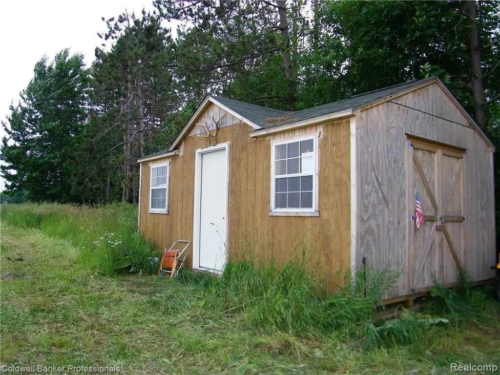 4770 Slattery Road North Branch, MI 48461 - Photo 5 of 17