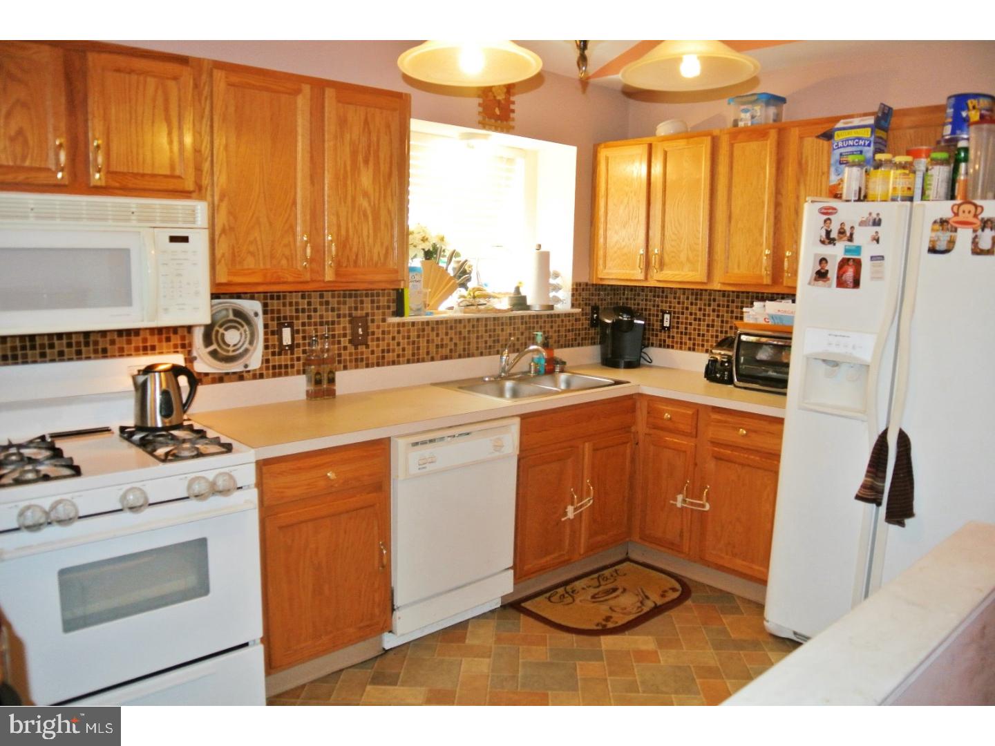 7336 Dungan Road, Unit A Philadelphia, PA 19111 - Photo 7 of 25 Gallery Image 7