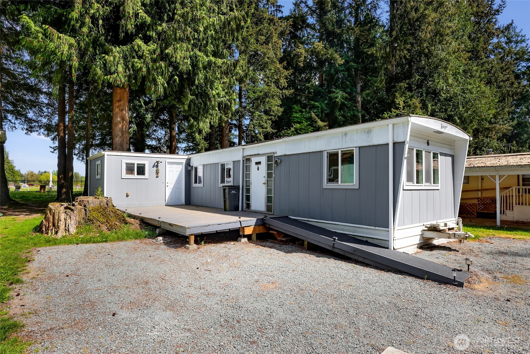 24443 Wicker Road, Unit 6 Sedro-Woolley, WA 98284 - Photo 5 of 33