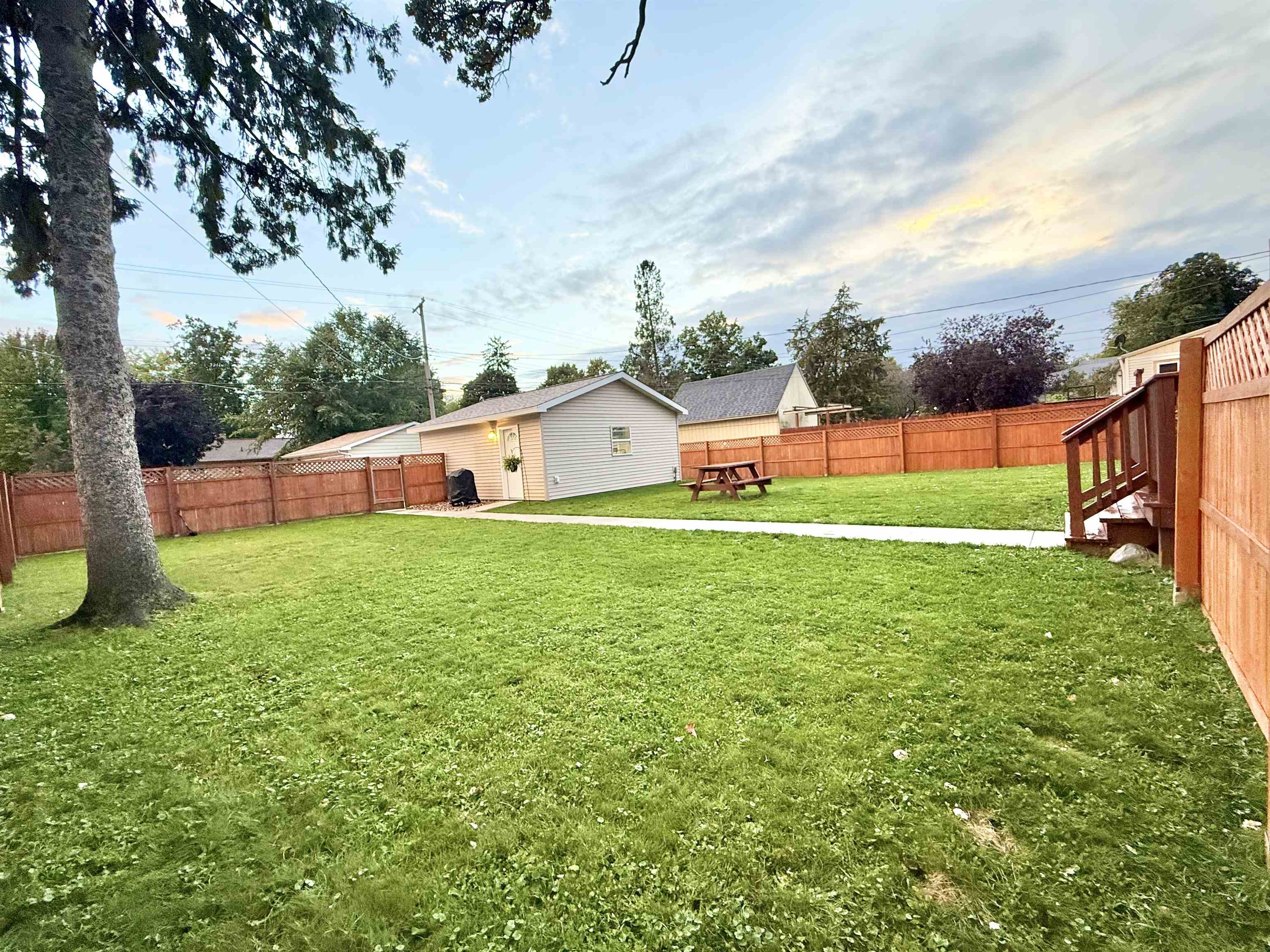 509 8th Baraboo, WI 53913 - Photo 4 of 35 Gallery Image 4