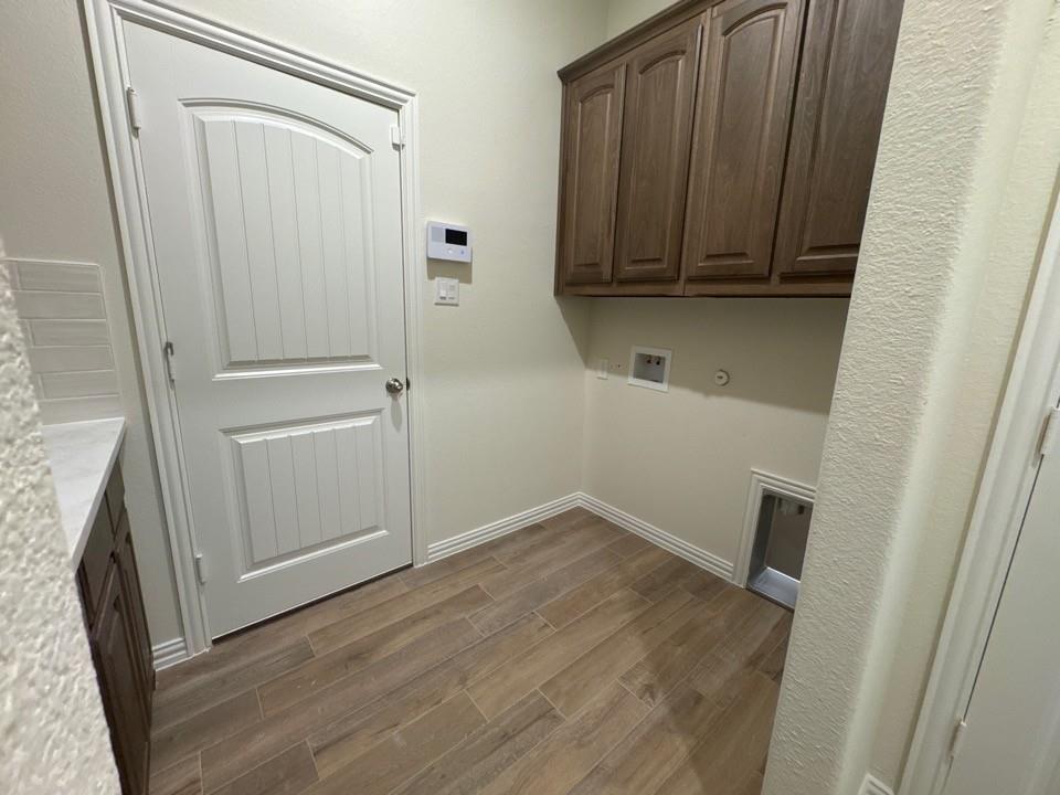 132 Oak Grv Way Springtown, TX 76082 - Photo 9 of 21