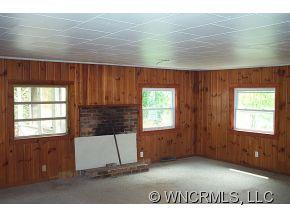 250 Jims Branch Road Swannanoa, NC 28778 - Photo 11 of 18 Gallery Image 11