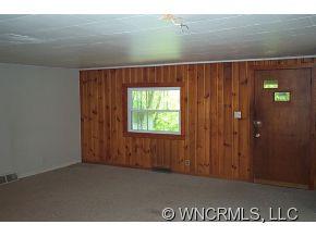 250 Jims Branch Road Swannanoa, NC 28778 - Photo 12 of 18 Gallery Image 12