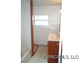 250 Jims Branch Road Swannanoa, NC 28778 - Photo 13 of 18 Gallery Image 13