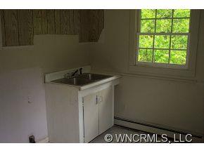 250 Jims Branch Road Swannanoa, NC 28778 - Photo 17 of 18 Gallery Image 17