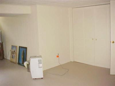 6079 Lexington Road Winchester, KY 40391 - Photo 33 of 51 Bonus room has a closet.