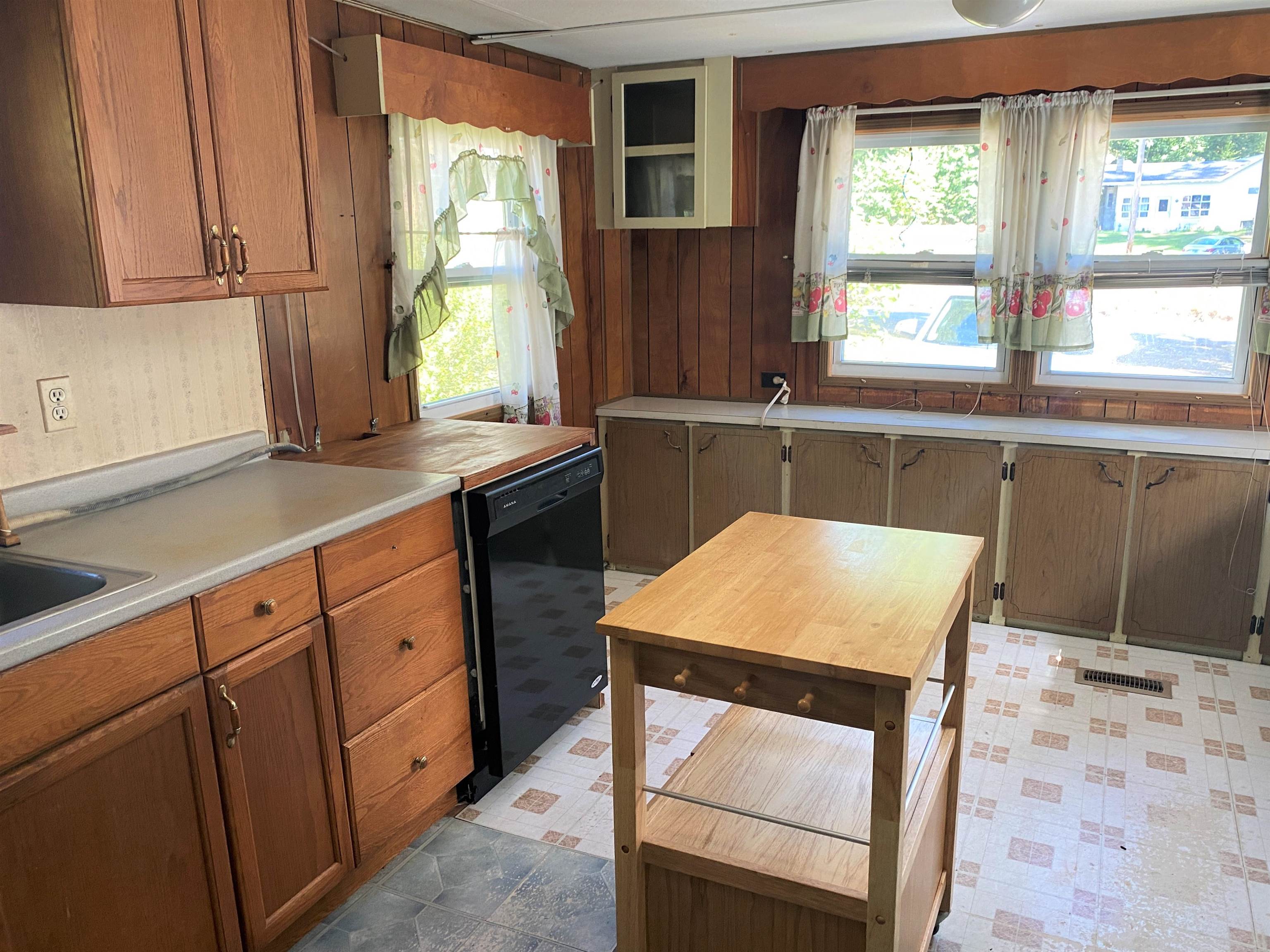 203 Plain Road Hinsdale, NH 03451 - Photo 3 of 25 Gallery Image 3