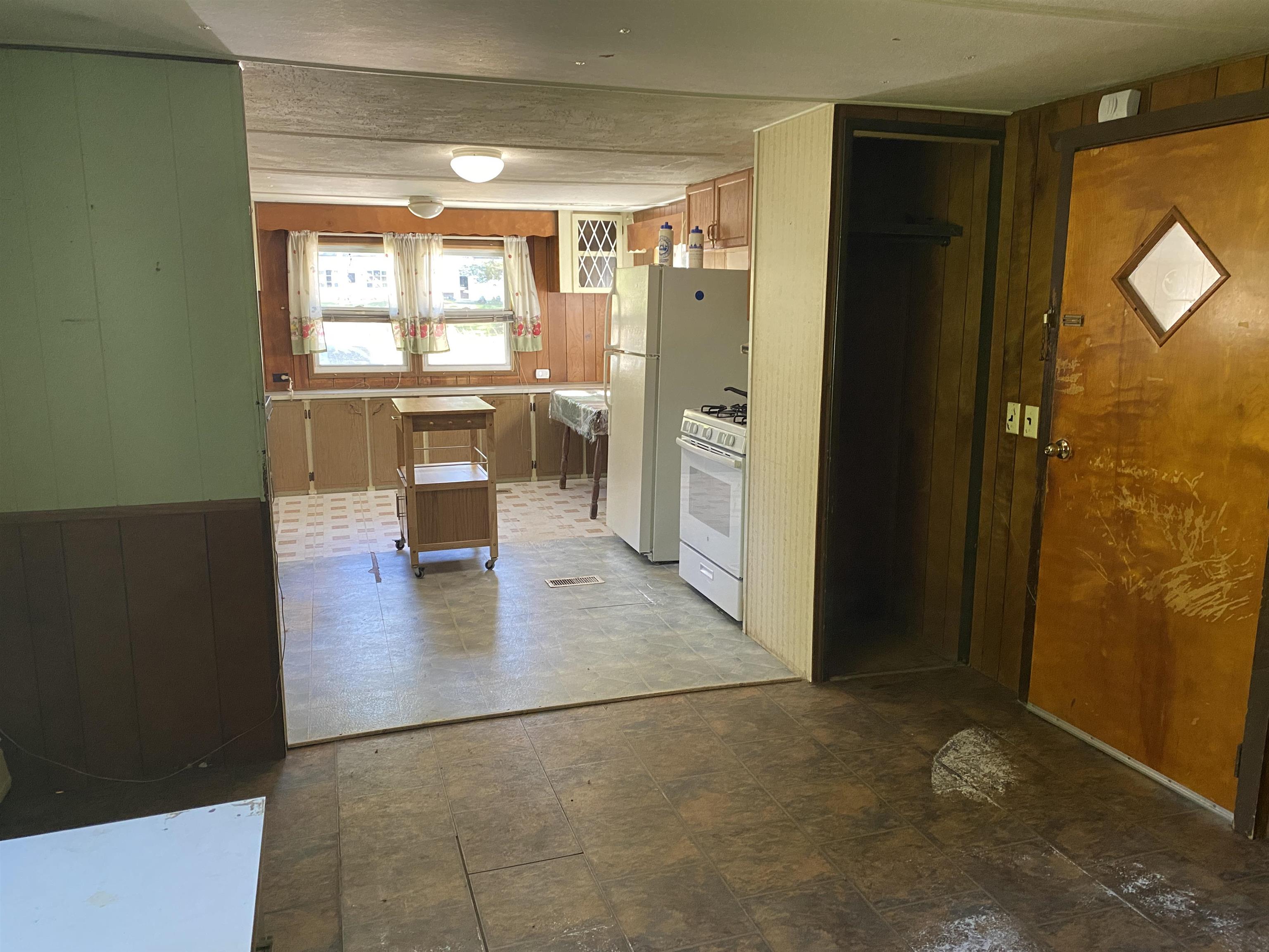 203 Plain Road Hinsdale, NH 03451 - Photo 8 of 25 Gallery Image 8