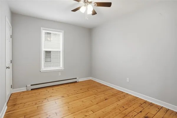 $2,000 | 188 Division Street, Unit 1F, Woonsocket, RI 02895