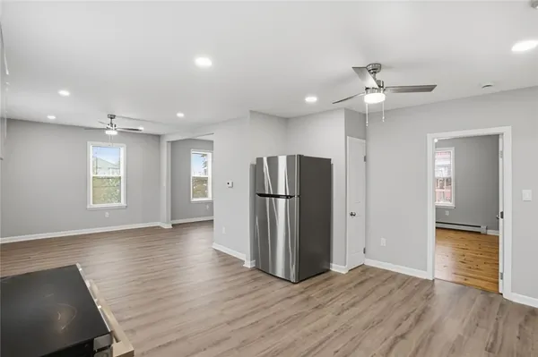 $2,000 | 188 Division Street, Unit 1F, Woonsocket, RI 02895