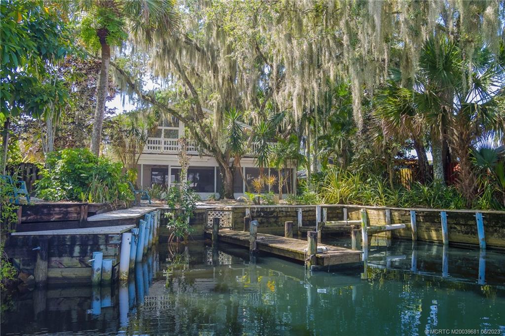 615 Southwest Rustic Circle Stuart, FL 34997 - Photo 3 of 19 Gallery Image 3