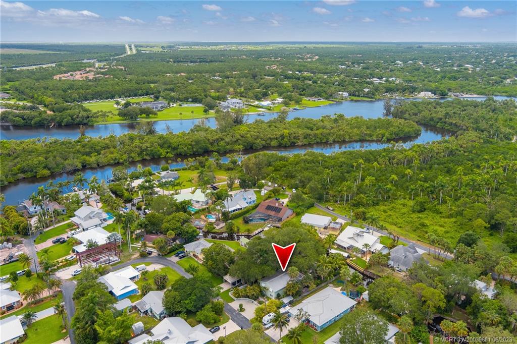 615 Southwest Rustic Circle Stuart, FL 34997 - Photo 5 of 19 Gallery Image 5