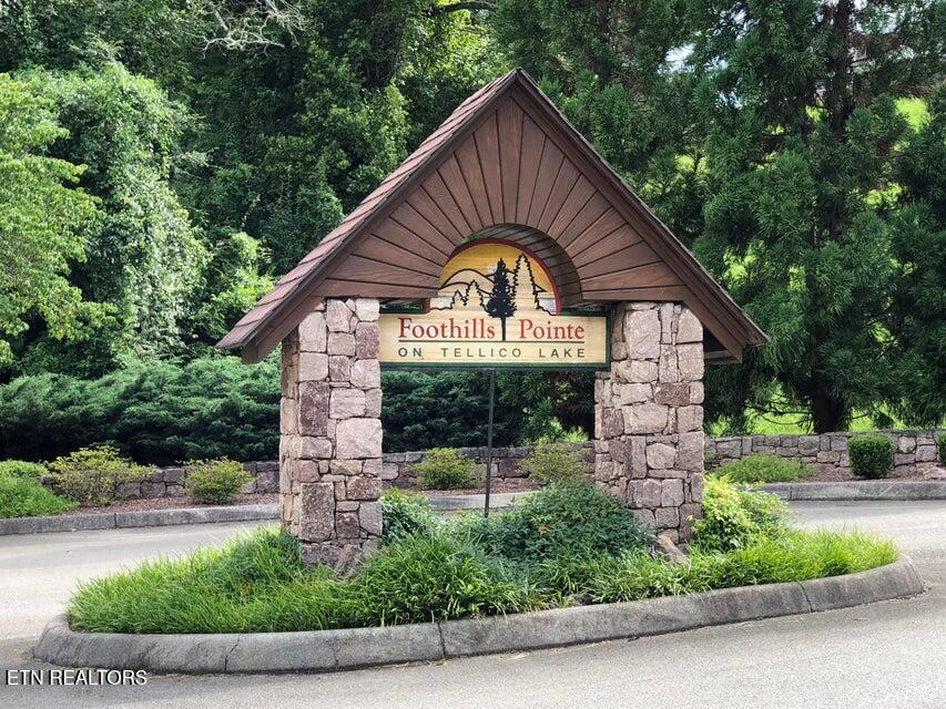 103 Timberlake Drive Greenback, TN 37742 - Photo 4 of 8 Foothills Pointe Entry