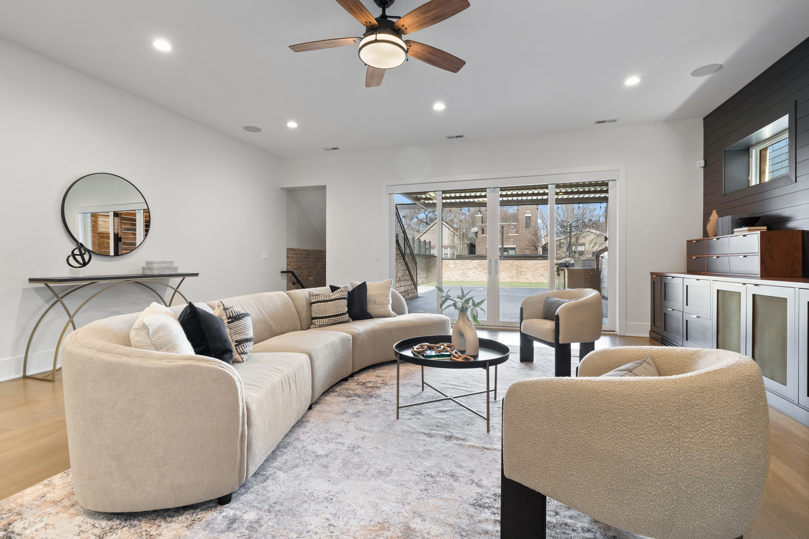 1246 West George Street Chicago, IL 60657 - Photo 29 of 44