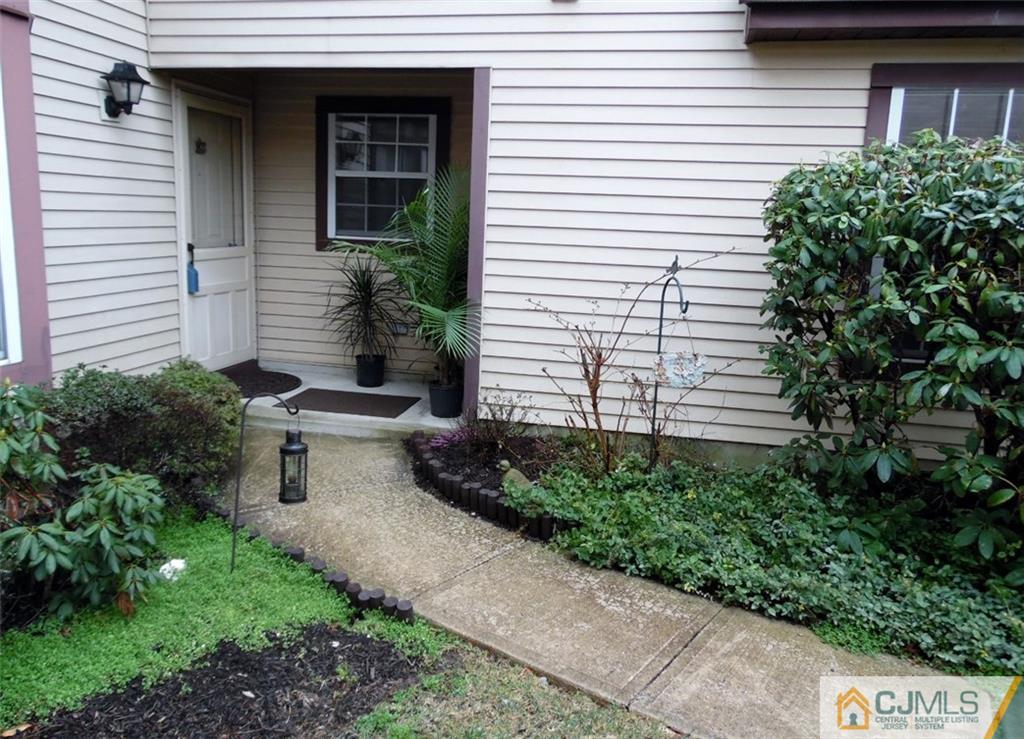 2 A Hempstead Road Monroe Township, NJ 08831 - Photo 2 of 18 Gallery Image 2