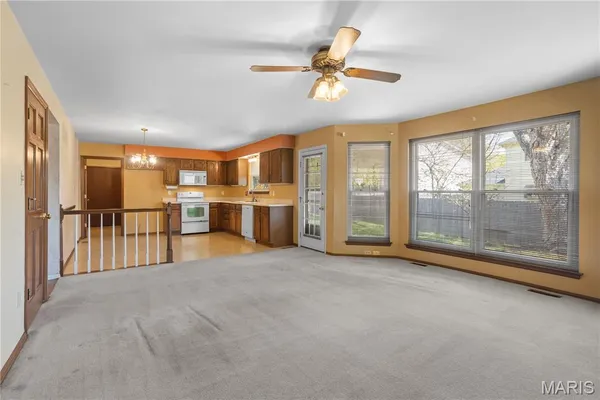 $424,900 | 1530 Apple Way Court, Ballwin, MO 63021