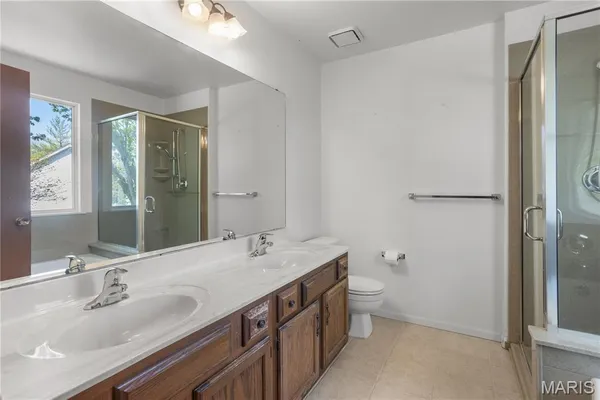 $424,900 | 1530 Apple Way Court, Ballwin, MO 63021