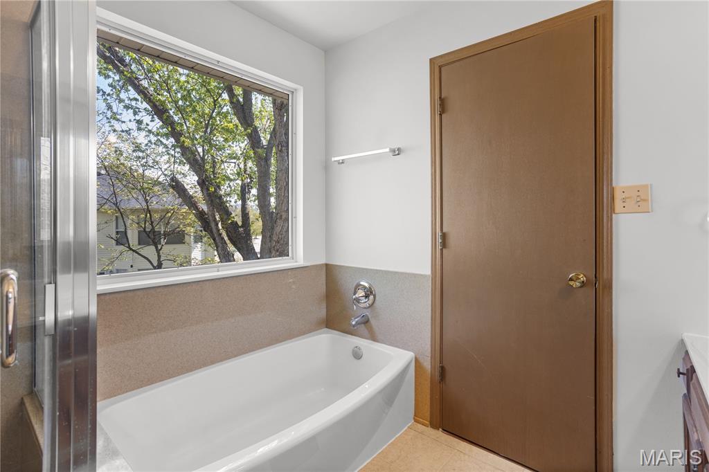 1530 Apple Way Court Ballwin, MO 63021 - Photo 22 of 35