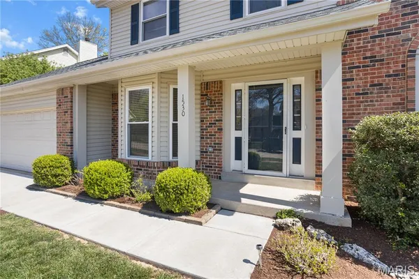 $424,900 | 1530 Apple Way Court, Ballwin, MO 63021