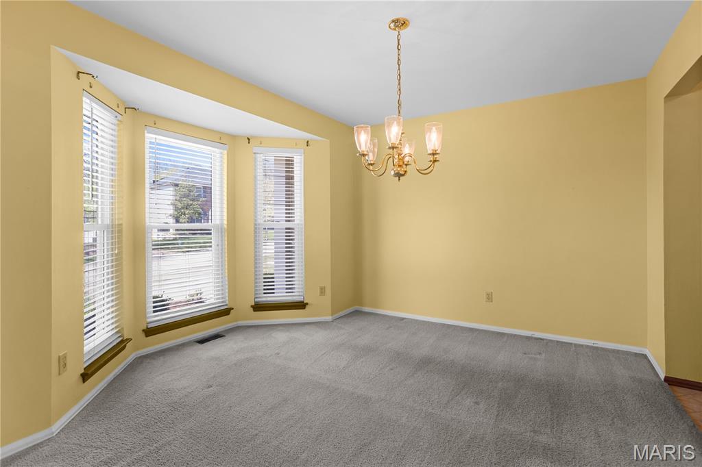 1530 Apple Way Court Ballwin, MO 63021 - Photo 6 of 35