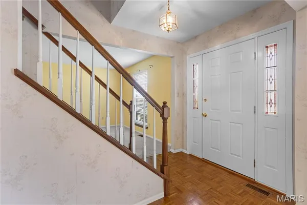 $424,900 | 1530 Apple Way Court, Ballwin, MO 63021