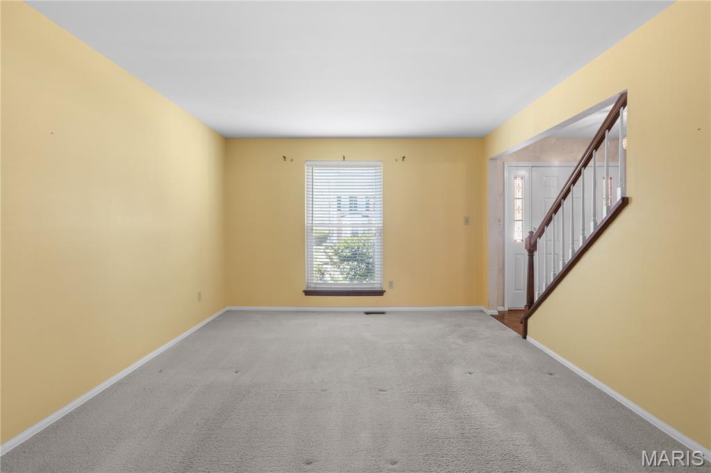 1530 Apple Way Court Ballwin, MO 63021 - Photo 8 of 35