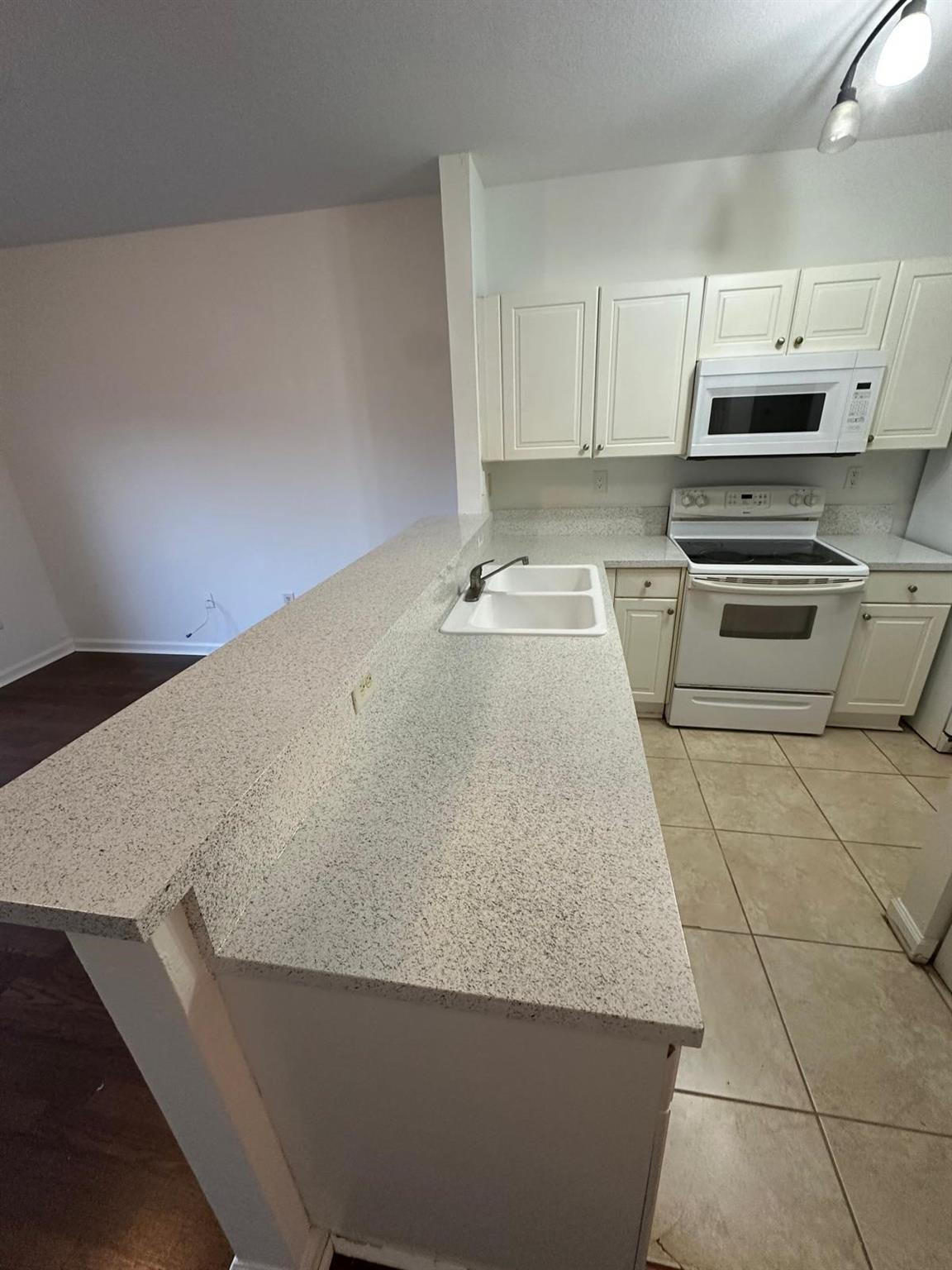 1555 Northeast 33rd Road, Unit 104 Homestead, FL 33033 - Photo 13 of 24 Photo 13