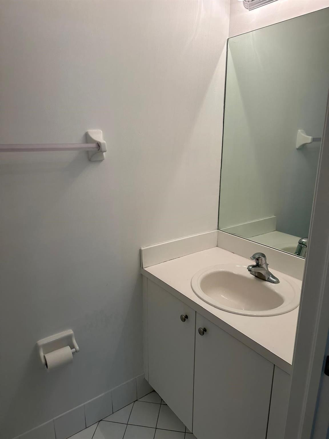 1555 Northeast 33rd Road, Unit 104 Homestead, FL 33033 - Photo 18 of 24 Photo 18