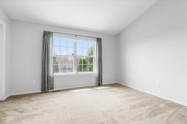 $374,900 | 7306 Deer Track Drive, Ypsilanti, MI 48197