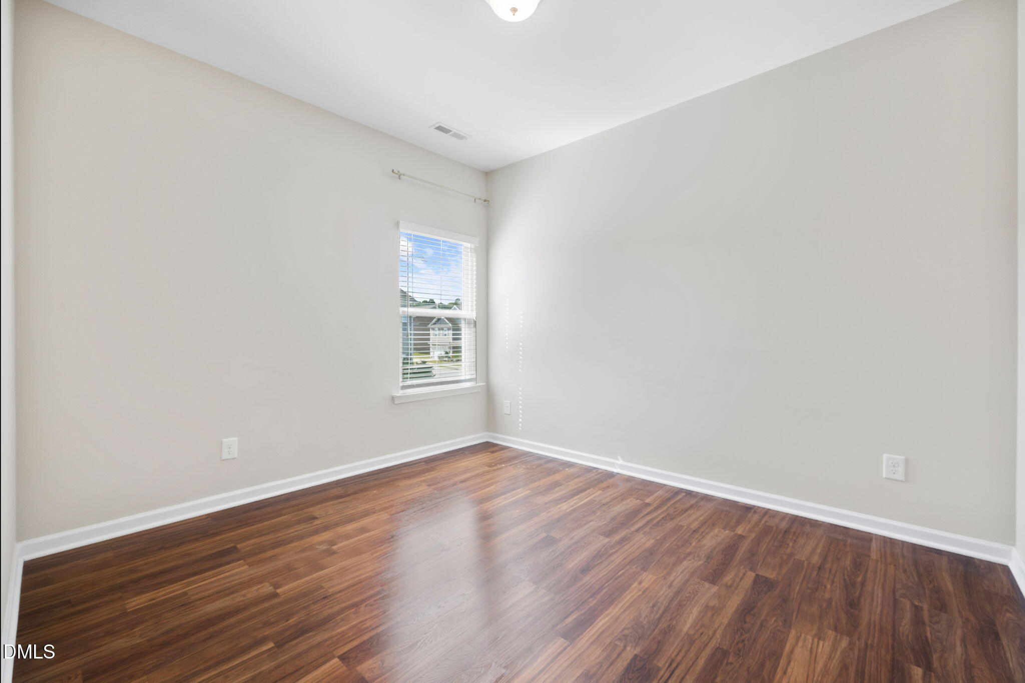 6806 Shane Drive Raleigh, NC 27610 - Photo 24 of 30 26-web-or-mls-DX3A9926