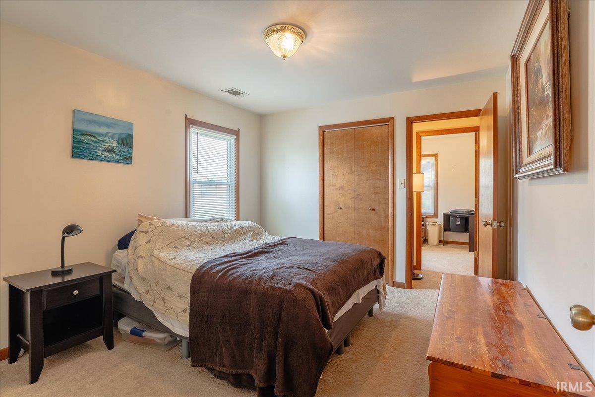 712 Lexington Road Evansville, IN 47710 - Photo 15 of 26 Gallery Image 15