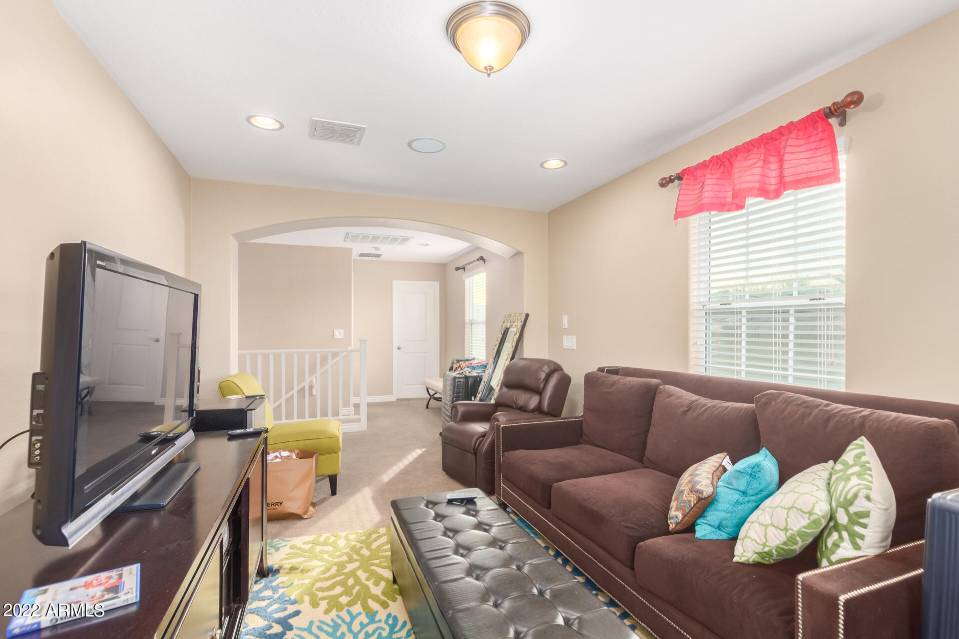 717 East Harwell Road Phoenix, AZ 85042 - Photo 22 of 49 32