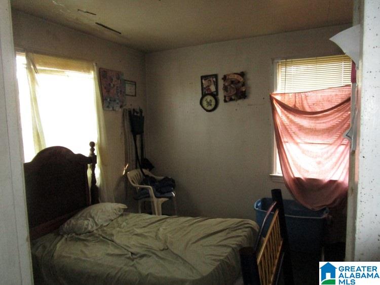 805 25th Street Southwest Birmingham, AL 35211 - Photo 6 of 12