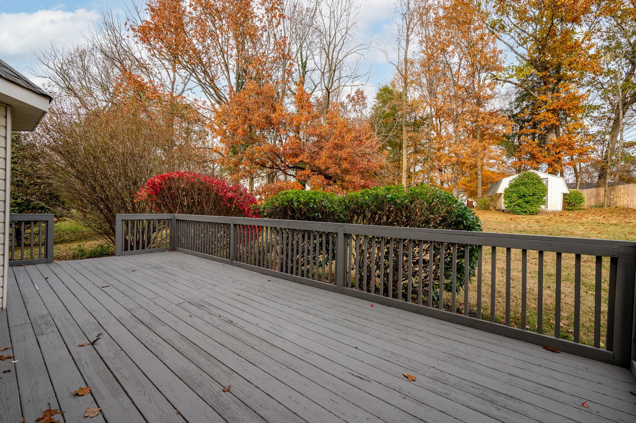 1365 West Rhett Butler Road Clarksville, TN 37042 - Photo 27 of 31 Gallery Image 27