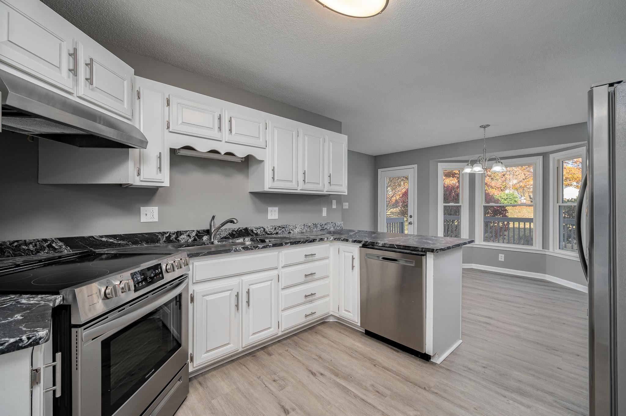 1365 West Rhett Butler Road Clarksville, TN 37042 - Photo 10 of 31 Gallery Image 10