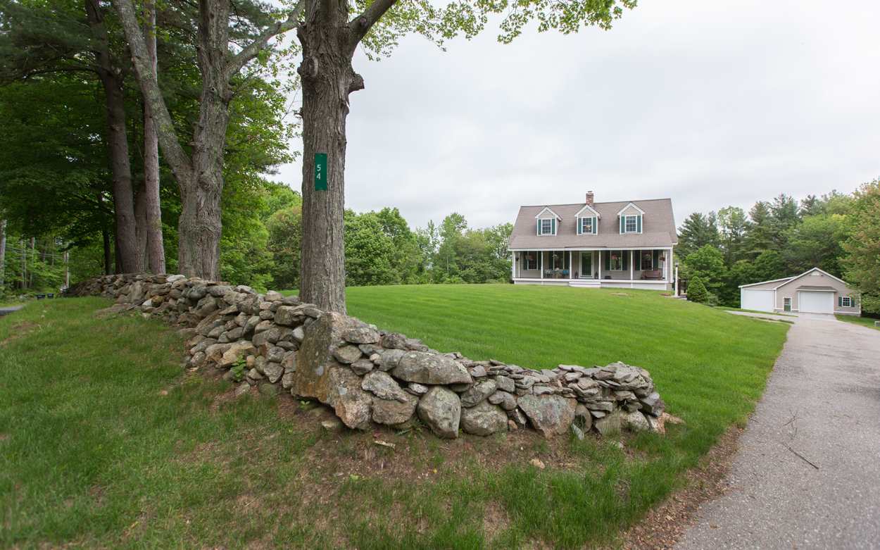 54 Sandown Road Danville, NH 03819 - Photo 1 of 37 Gallery Image 1