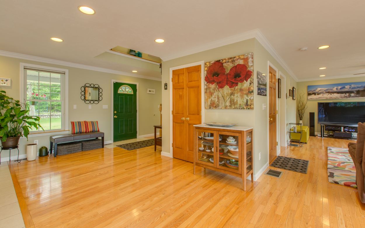 54 Sandown Road Danville, NH 03819 - Photo 23 of 37 Gallery Image 23