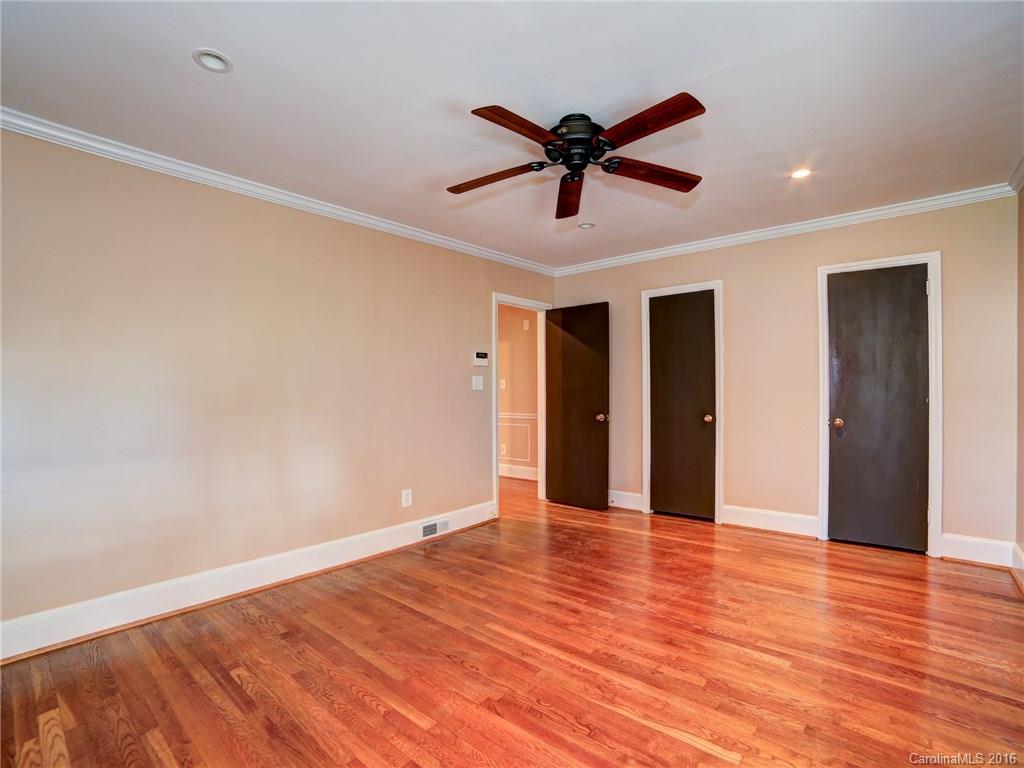 301 Heathwood Road Charlotte, NC 28211 - Photo 12 of 24 Gallery Image 12