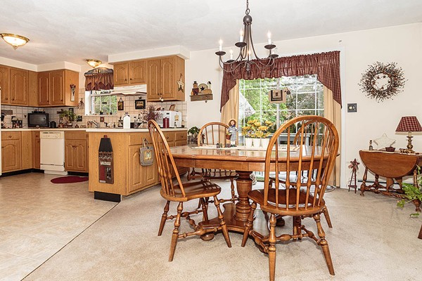 52 George Road, Unit 52 Winchester, MA 01890 - Photo 11 of 25