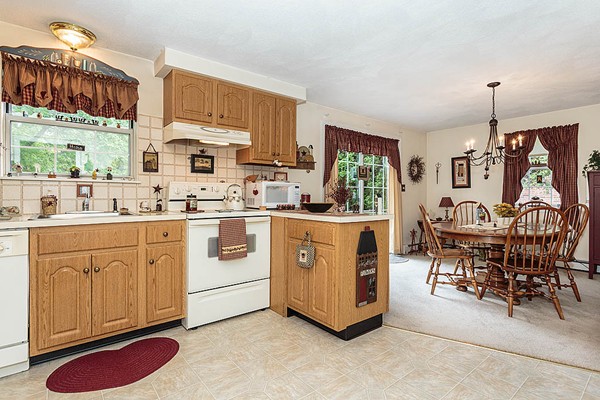 52 George Road, Unit 52 Winchester, MA 01890 - Photo 13 of 25