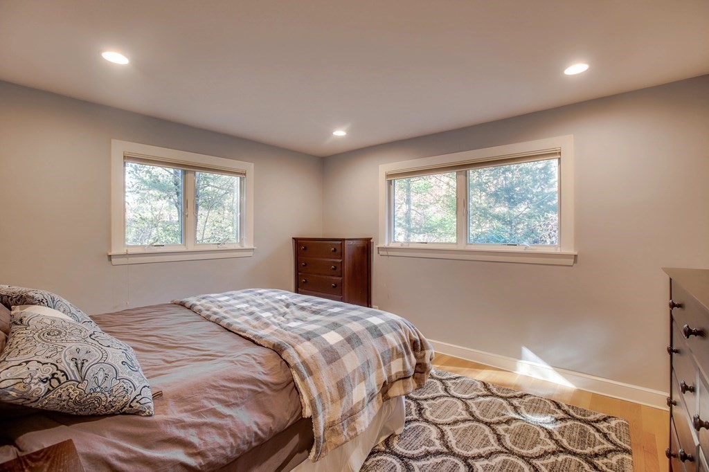 53 Burlington Road Bedford, MA 01730 - Photo 18 of 30 Gallery Image 18