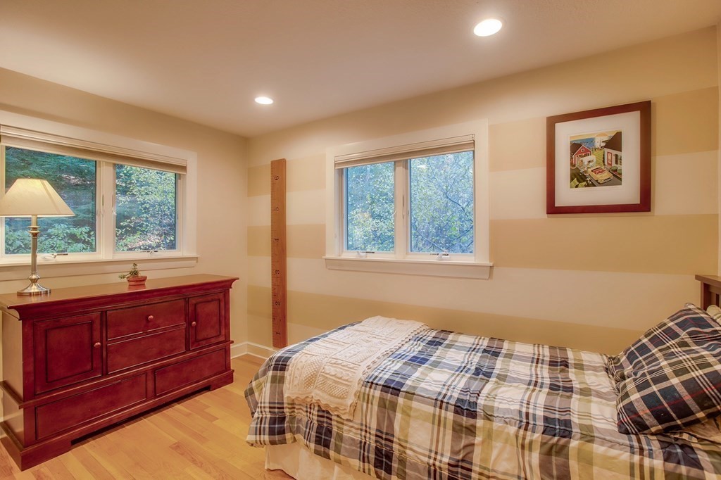 53 Burlington Road Bedford, MA 01730 - Photo 19 of 30 Gallery Image 19