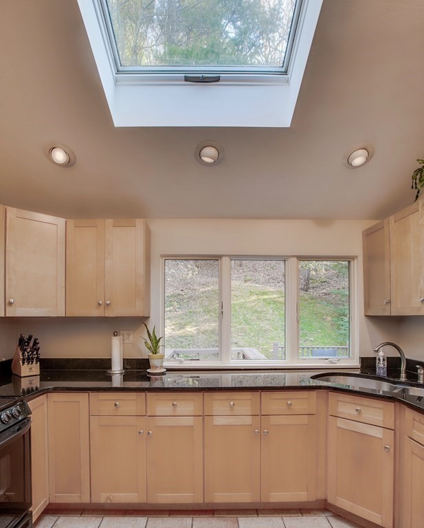 53 Burlington Road Bedford, MA 01730 - Photo 6 of 30 Gallery Image 6