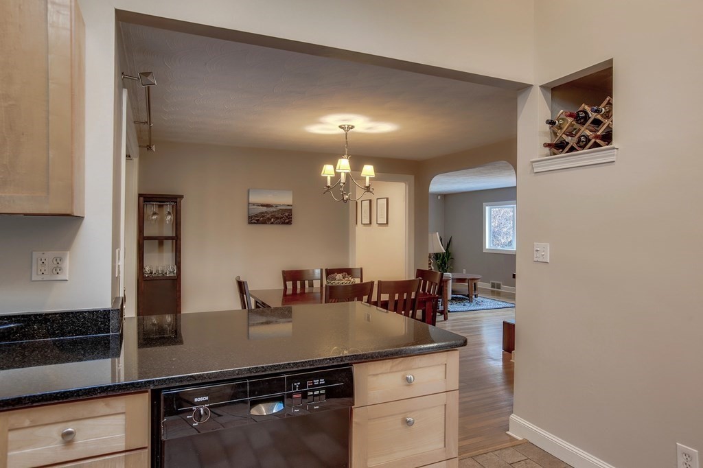 53 Burlington Road Bedford, MA 01730 - Photo 7 of 30 Gallery Image 7