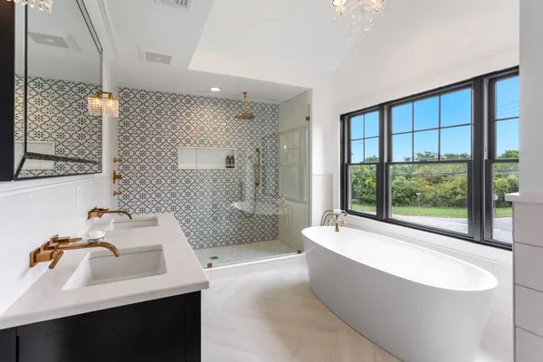 $95,000 | 264 Magee Street, Southampton, NY 11968