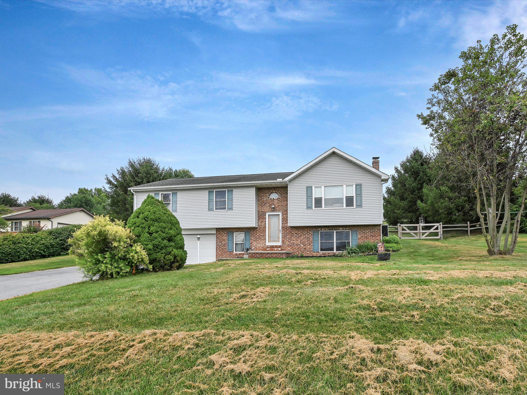 27 Parkside Inn Road Bernville, PA 19506 - Photo 1 of 33 Gallery Image 1