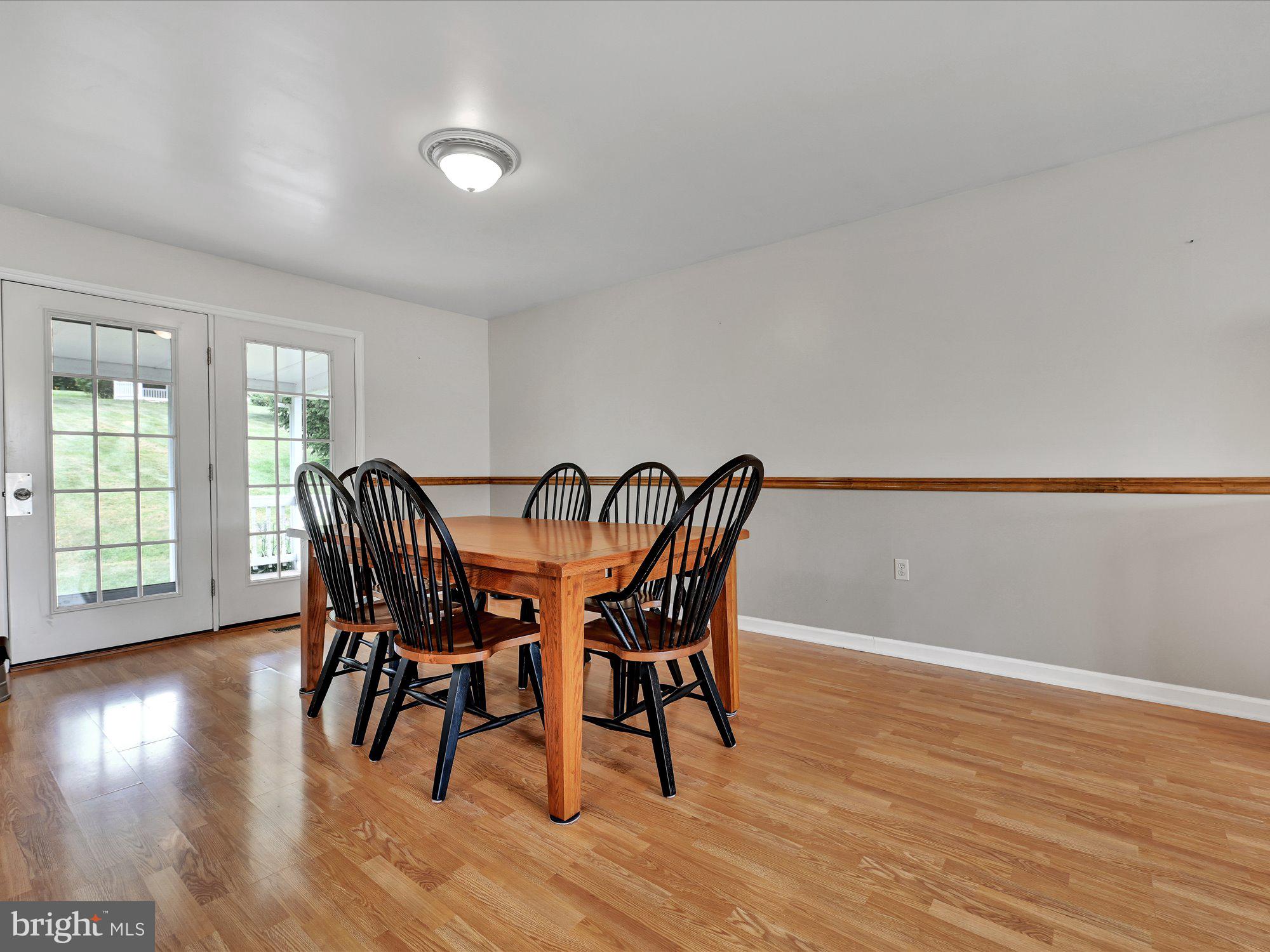 27 Parkside Inn Road Bernville, PA 19506 - Photo 8 of 33 Gallery Image 8