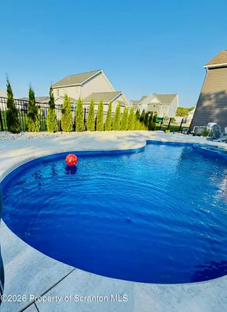 $3,500 | 124 Falcon Lane, Archbald, PA 18403